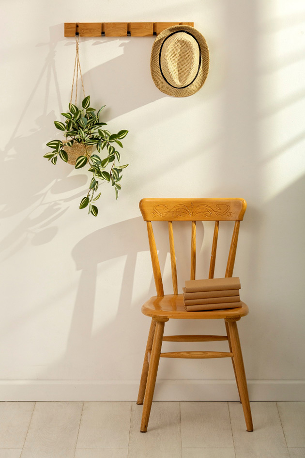 Minimal wooden decoration C - Image 3